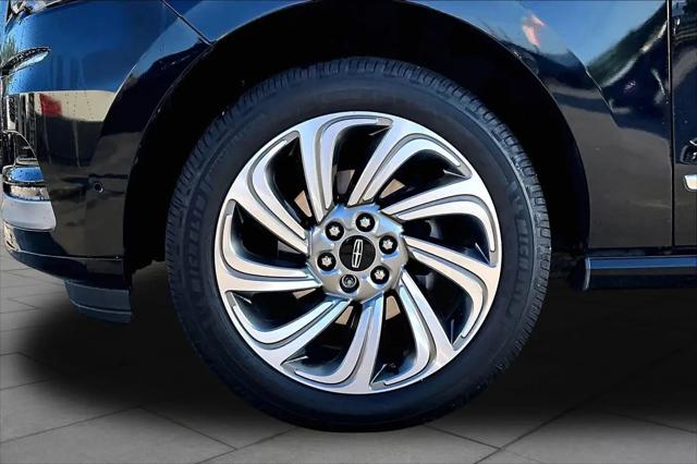 2023 Lincoln Navigator Standard