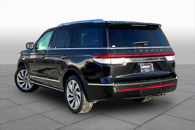 2023 Lincoln Navigator Standard