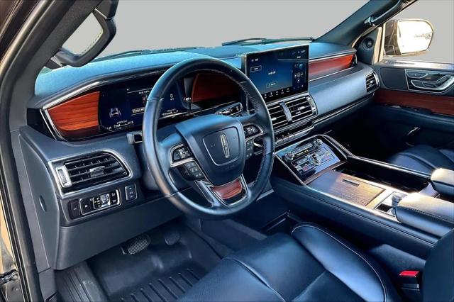 2023 Lincoln Navigator Standard