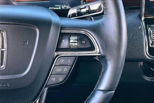 2023 Lincoln Navigator Standard