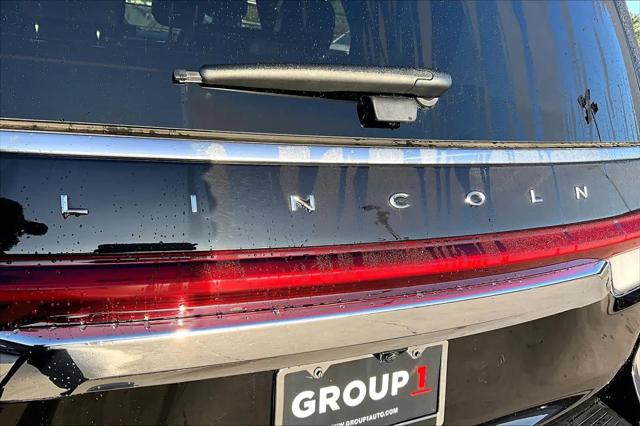 2023 Lincoln Navigator Standard