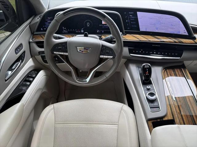 2023 Cadillac Escalade 4WD Premium Luxury Platinum