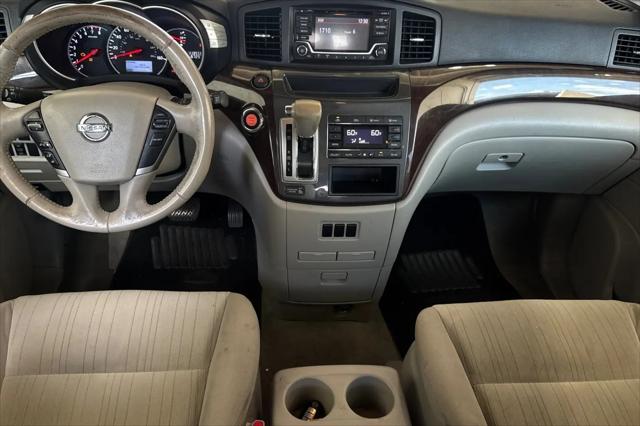 2015 Nissan Quest SV
