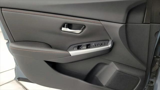 2024 Nissan Sentra SR Xtronic CVT