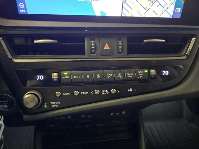 2022 Lexus ES 300h ES 300h