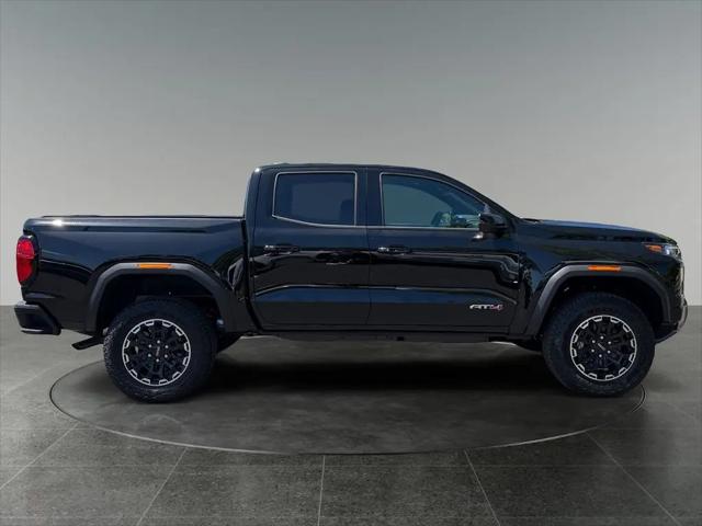 2026 GMC Canyon AT4, 4WD
