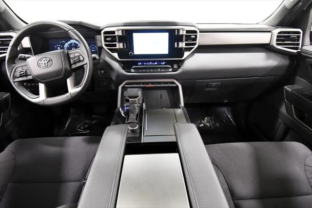 2025 Toyota Sequoia SR5