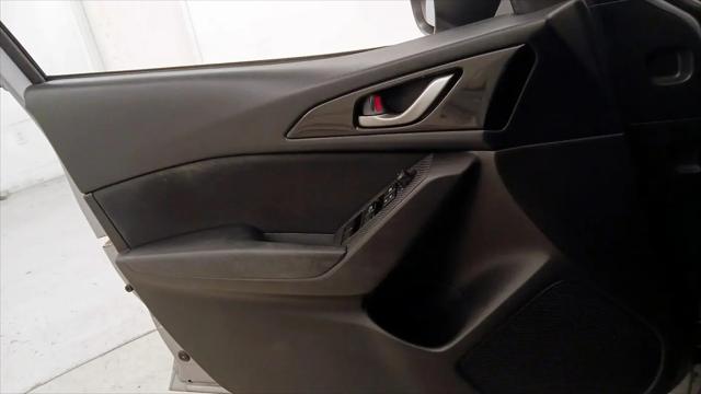 2015 Mazda Mazda3 i Touring