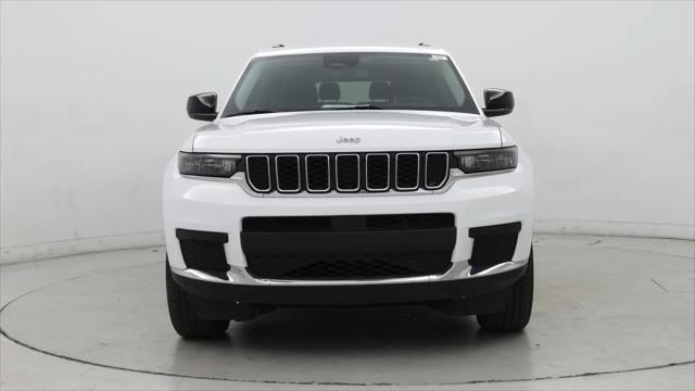 2023 Jeep Grand Cherokee L Laredo 4x2