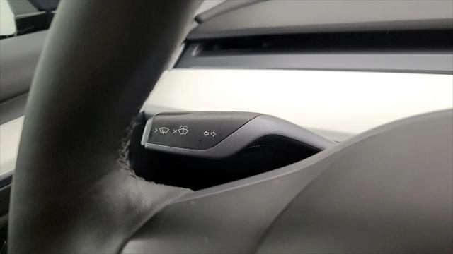 2021 Tesla Model 3 Standard Range Plus Rear-Wheel Drive