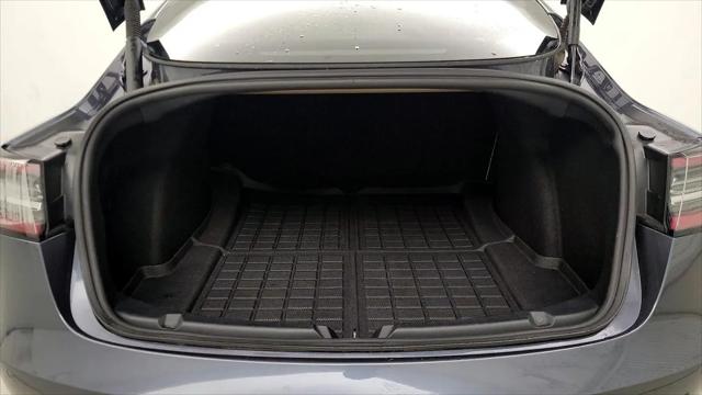 2021 Tesla Model 3 Standard Range Plus Rear-Wheel Drive