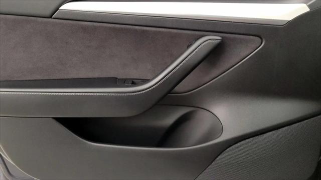 2021 Tesla Model 3 Standard Range Plus Rear-Wheel Drive