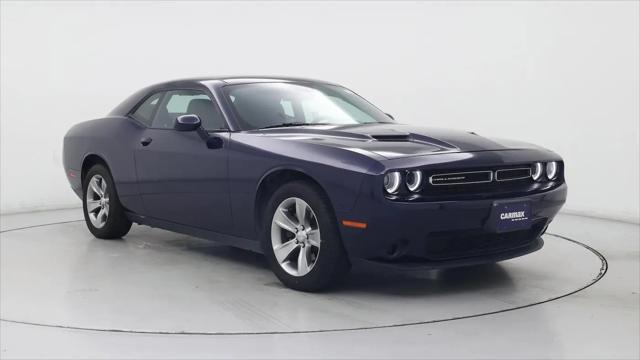 2016 Dodge Challenger SXT for sale in Canoga Park, CA