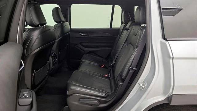 2024 Jeep Grand Cherokee L Altitude X 4x2