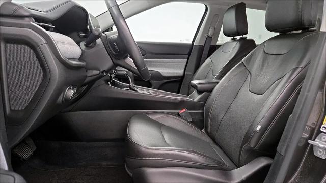 2022 Jeep Compass Latitude Lux 4x4