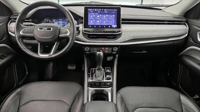 2022 Jeep Compass Latitude Lux 4x4