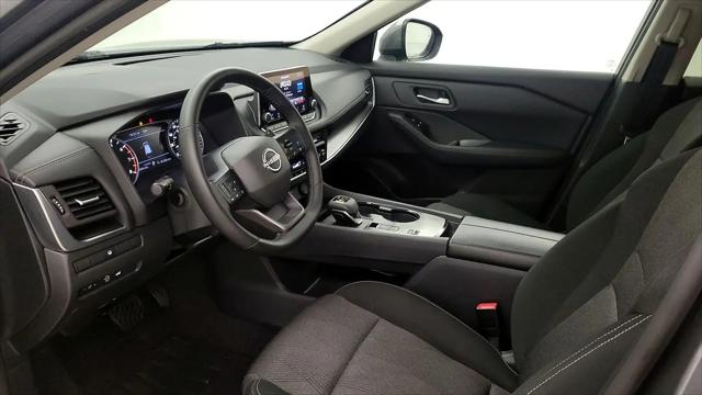 2025 Nissan Rogue SV FWD