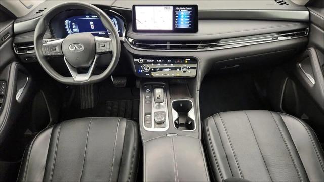 2023 INFINITI QX60 LUXE AWD