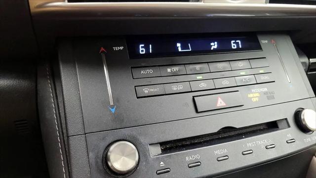 2016 Lexus IS 200t IS 200t