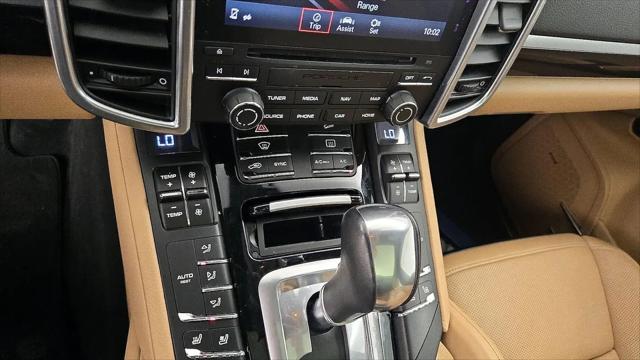 2018 Porsche Cayenne Platinum Edition