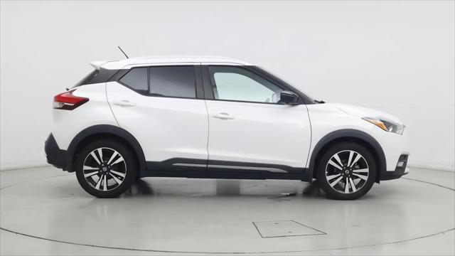 2020 Nissan Kicks SR Xtronic CVT