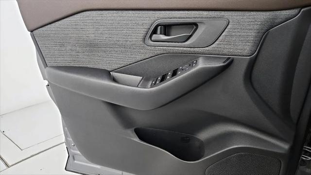 2023 Nissan Rogue S FWD