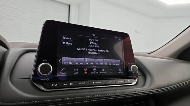 2023 Nissan Rogue S FWD