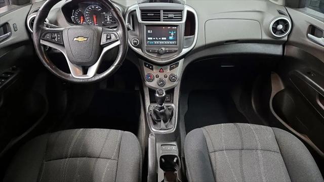 2017 Chevrolet Sonic LT Manual