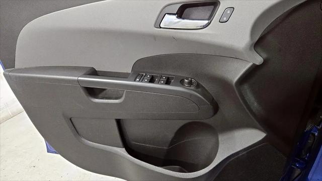2017 Chevrolet Sonic LT Manual