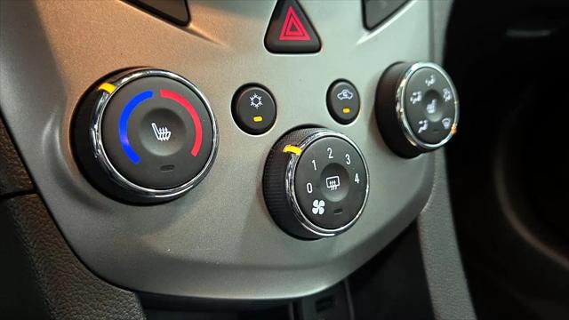 2017 Chevrolet Sonic LT Manual