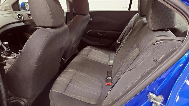 2017 Chevrolet Sonic LT Manual