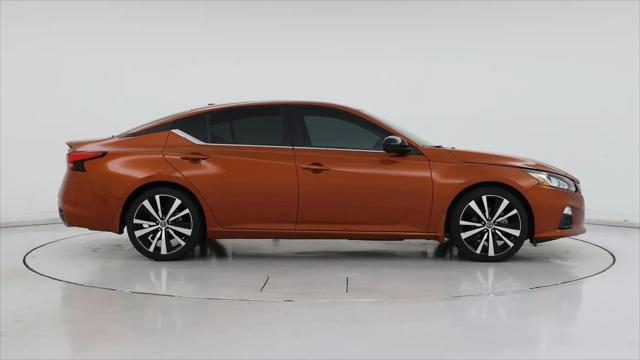 2020 Nissan Altima SR FWD