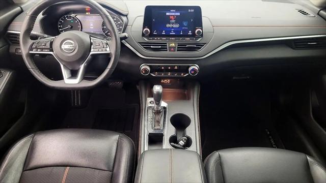 2020 Nissan Altima SR FWD