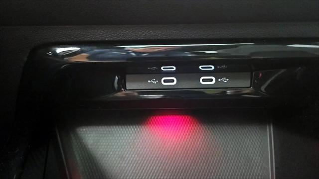 2024 Volkswagen Golf GTI 2.0T SE