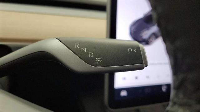 2022 Tesla Model 3 Rear-Wheel Drive