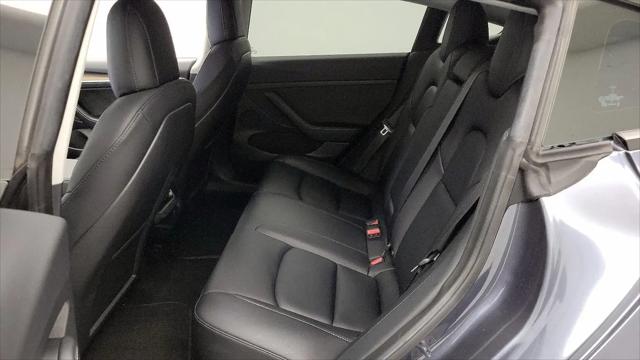 2022 Tesla Model 3 Rear-Wheel Drive