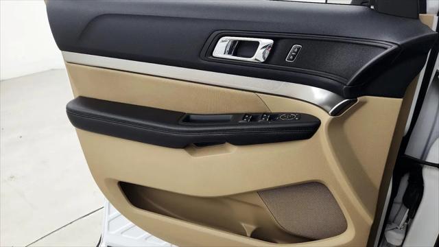 2016 Ford Explorer Base