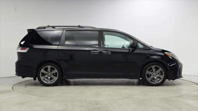 2019 Toyota Sienna SE Premium
