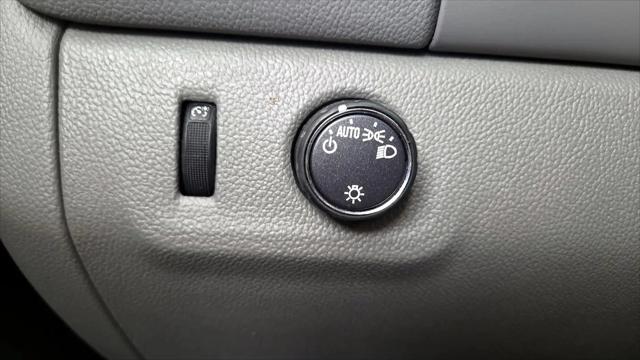 2022 GMC Canyon 2WD Extended Cab Elevation Standard