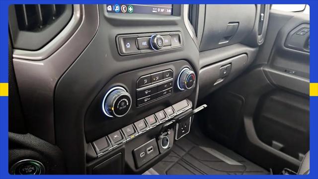2024 Chevrolet Silverado 1500 2WD Crew Cab Short Bed Custom