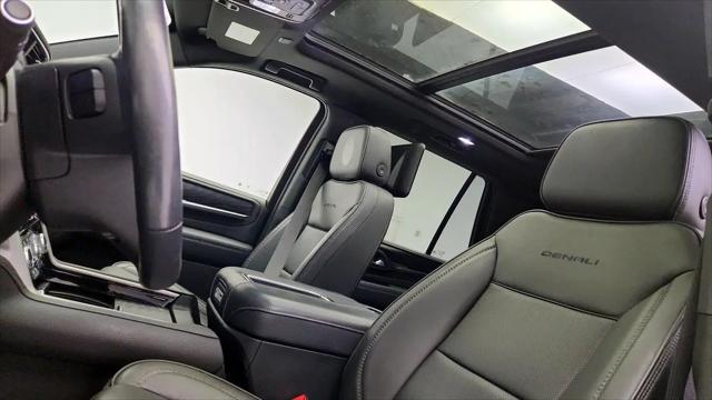 2023 GMC Yukon 4WD Denali