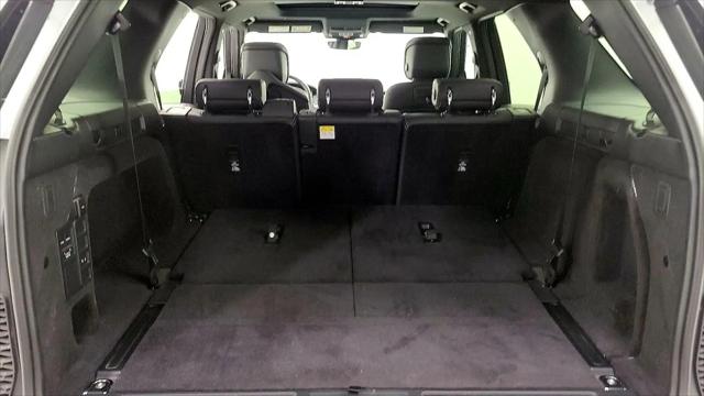 2024 Land Rover Discovery P300 Dynamic SE