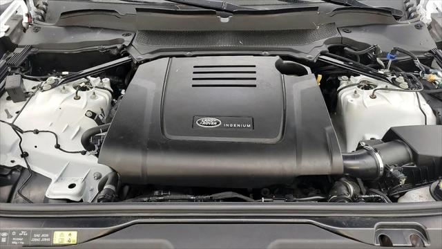 2024 Land Rover Discovery P300 Dynamic SE