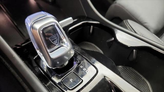 2023 Volvo XC40 B5 Plus Bright Theme