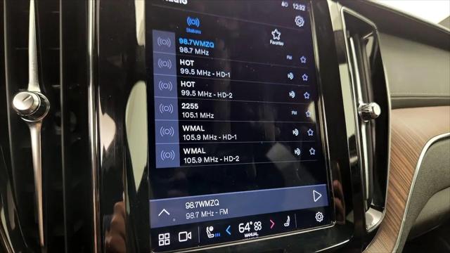 2022 Volvo XC60 B6 Inscription