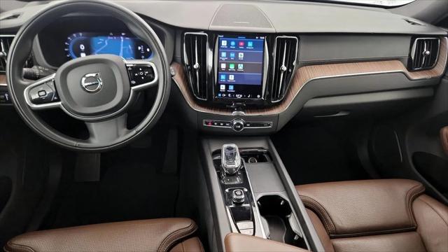 2022 Volvo XC60 B6 Inscription
