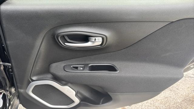 2018 Jeep Renegade Latitude FWD