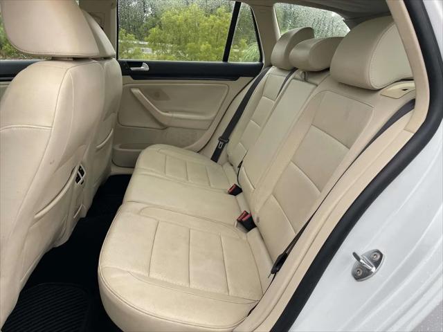 2014 Volkswagen Jetta SportWagen 2.5L SE