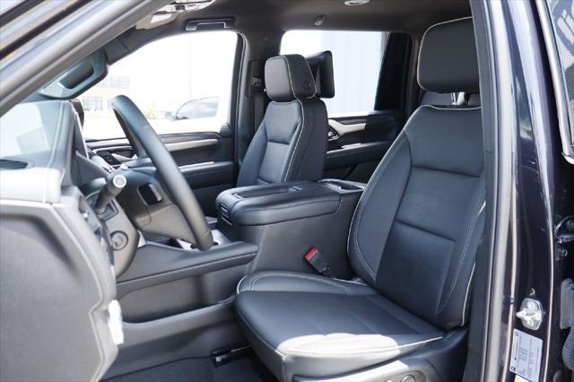 2023 GMC Yukon XL 4WD SLT