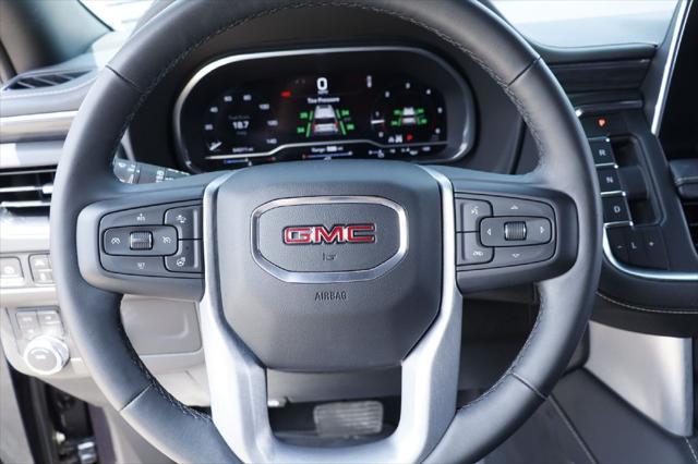 2023 GMC Yukon XL 4WD SLT